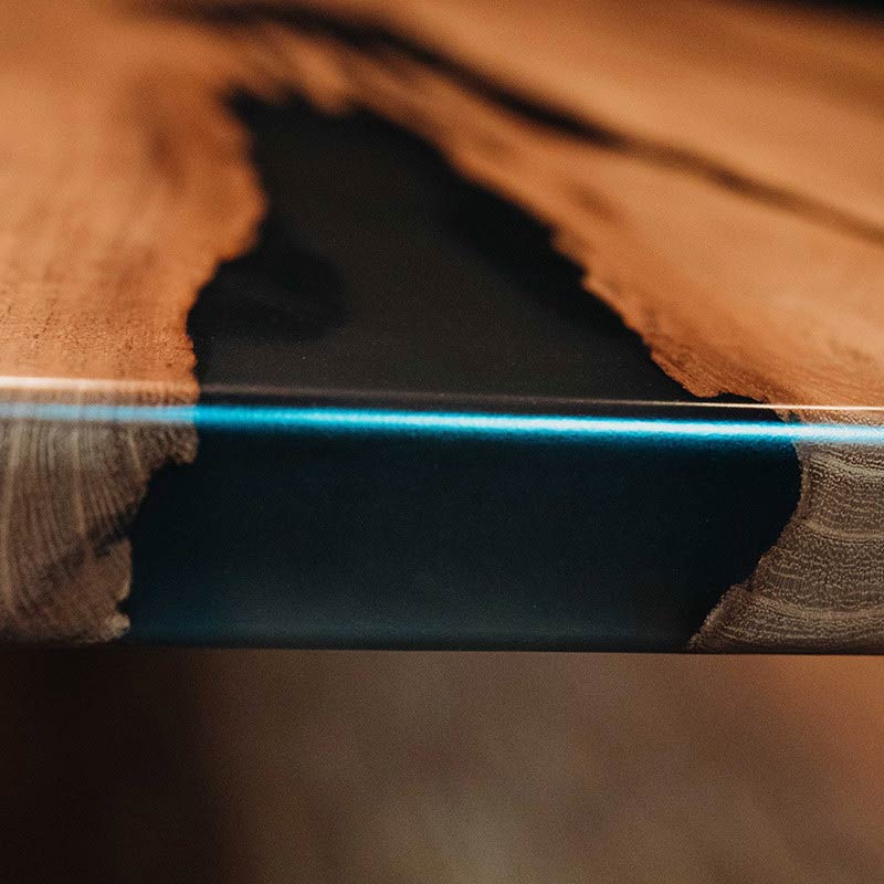 Kuckuck No. 3 Details Epoxidharztisch Massivholz schwarzhirsch